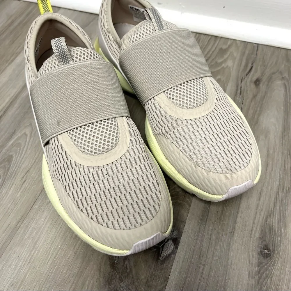 Sorel Sneakers Women's 9.5 Kinetic Impact Strap Stone Gray &‎ Yellow Slip-On
